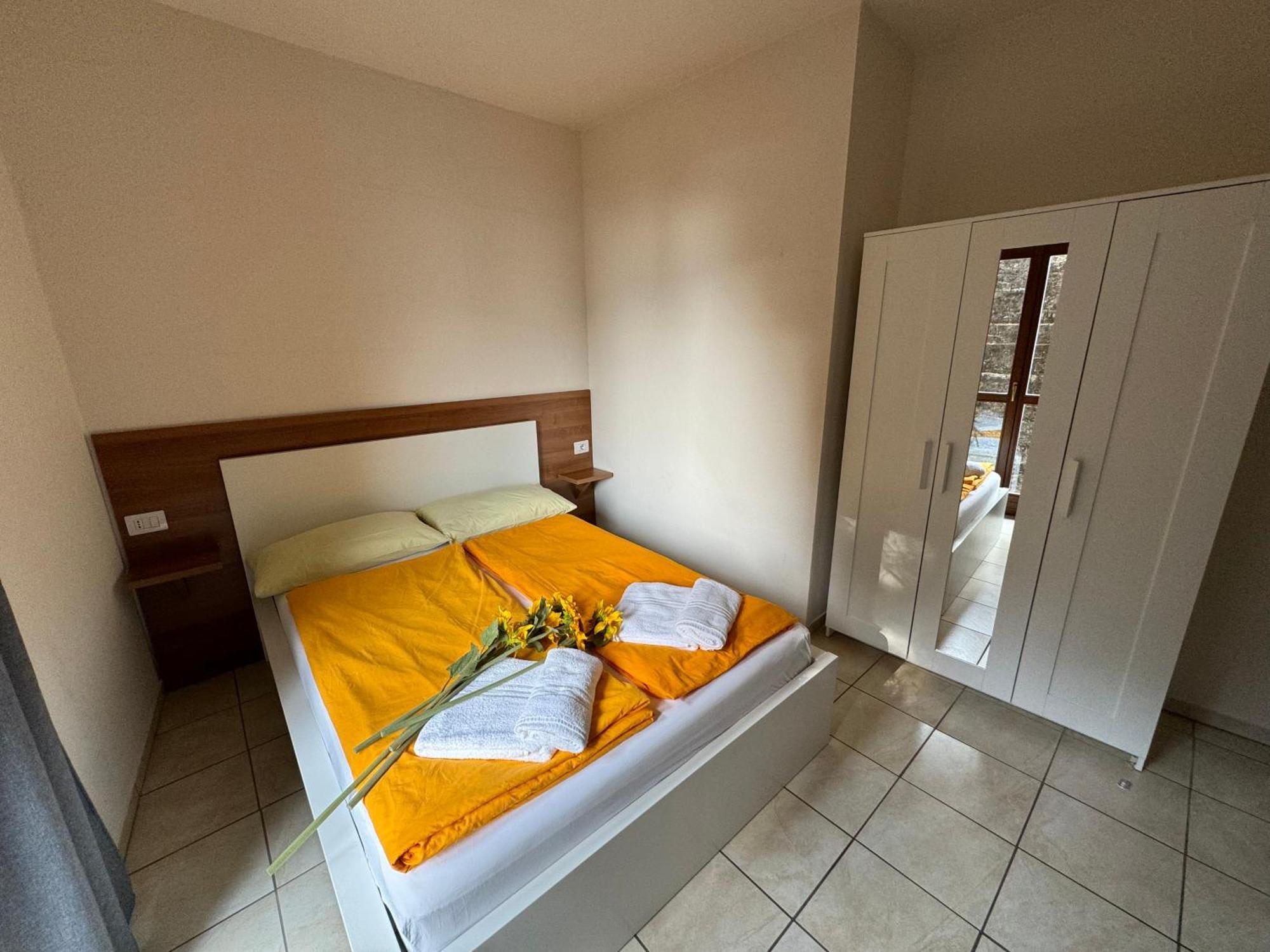 Lakeview Cannobio Camping & Resort Bagian luar foto