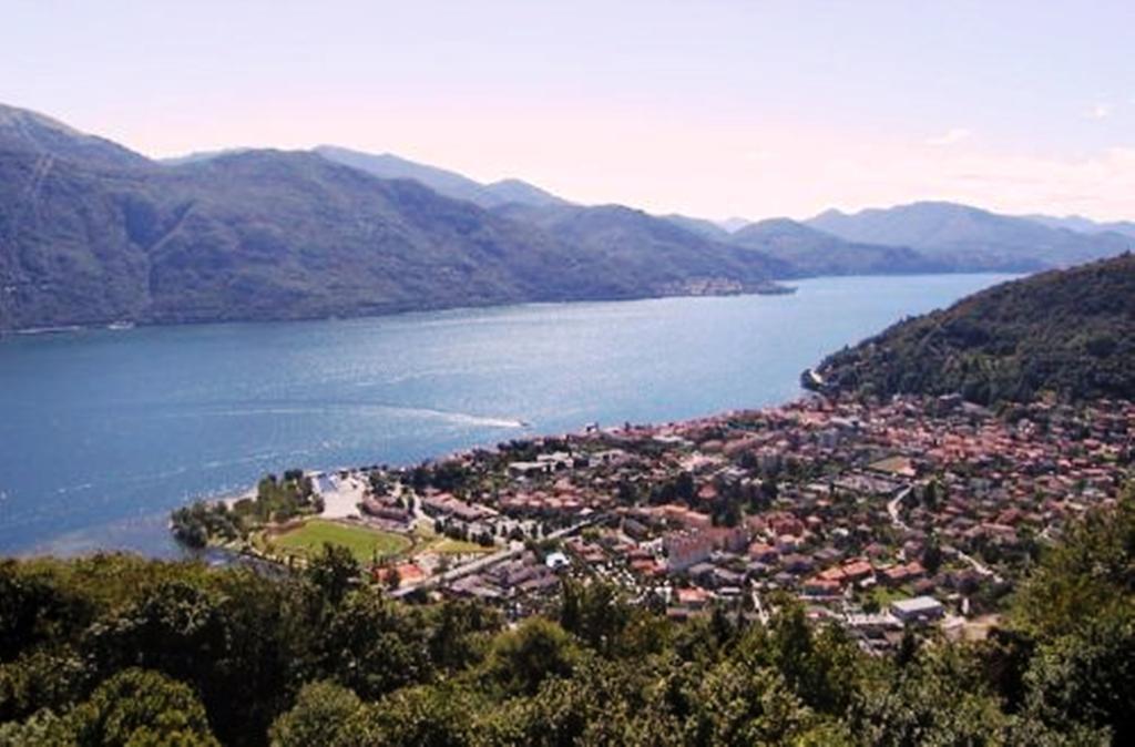 Lakeview Cannobio Camping & Resort Bagian luar foto